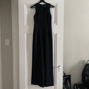 Express jumpsuit. Size 00.